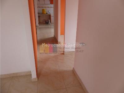 Apartamento de 3 alcobas en venta en Parque Campestre, Soacha, 44 m² · foto 10 de 20