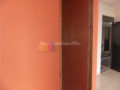 Apartamento de 3 alcobas en venta en Parque Campestre, Soacha, 44 m² · foto 11 de 20