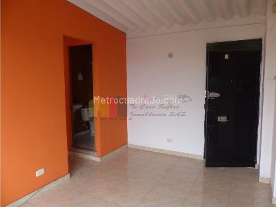 Apartamento de 3 alcobas en venta en Parque Campestre, Soacha, 44 m² · foto 9 de 20