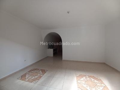 Casa de 5 alcobas en venta en Mojica, Cali, 262 m² · foto 3 de 18