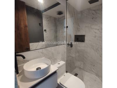Apartamento de 3 alcobas en venta en Laureles, Medellín, 135 m² · foto 12 de 20