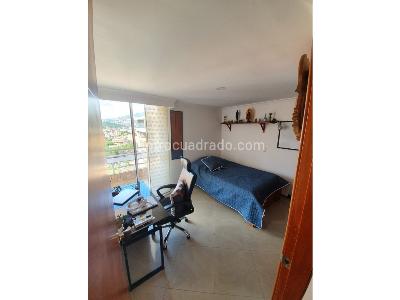 Apartamento en venta en Laureles, Medellín · foto 9 de 16