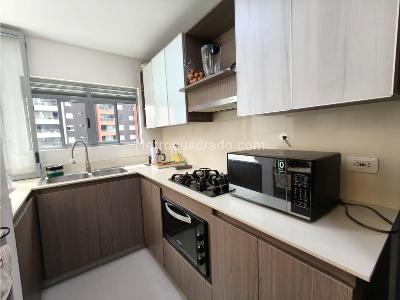 Apartamento de 3 alcobas en venta en Loma De Los Mesa, Envigado, 102 m² · foto 6 de 20