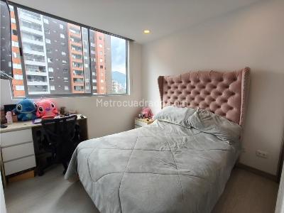 Apartamento de 3 alcobas en venta en Loma De Los Mesa, Envigado, 102 m² · foto 13 de 20