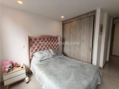Apartamento de 3 alcobas en venta en Loma De Los Mesa, Envigado, 102 m² · foto 14 de 20