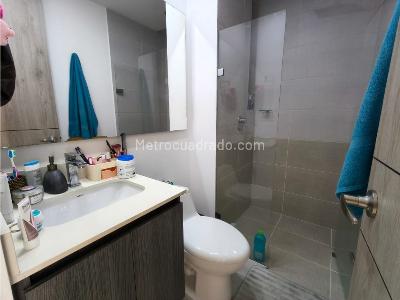Apartamento de 3 alcobas en venta en Loma De Los Mesa, Envigado, 102 m² · foto 17 de 20