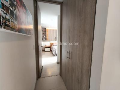 Apartamento de 3 alcobas en venta en Loma De Los Mesa, Envigado, 102 m² · foto 18 de 20
