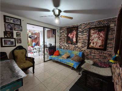 Casa de 3 alcobas en venta en Cumbres, Envigado, 180 m² · foto 15 de 19