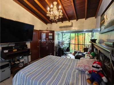 Casa de 3 alcobas en venta en Cumbres, Envigado, 180 m² · foto 7 de 19