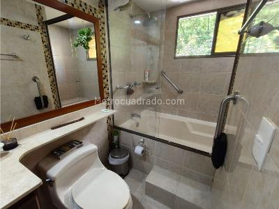 Casa de 3 alcobas en venta en Cumbres, Envigado, 180 m² · foto 9 de 19