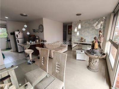 Apartamento en venta en Conquistadores, Medellín · foto 2 de 16