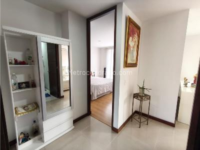 Apartamento en venta en Conquistadores, Medellín · foto 9 de 16