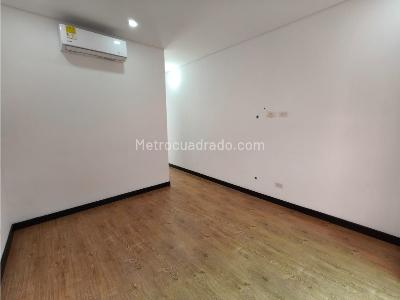 Casa de 4 alcobas en venta en Loma El Atravesado, Envigado, 330 m² · foto 19 de 20