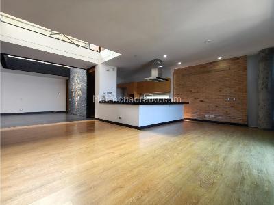Casa de 4 alcobas en venta en Loma El Atravesado, Envigado, 330 m² · foto 4 de 20