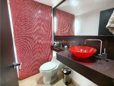 Casa en venta en Loma De Las Brujas, Envigado · foto 2 de 20