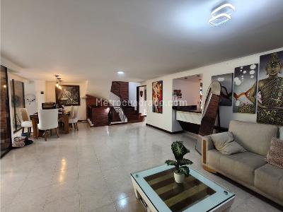 Casa en venta en Loma De Las Brujas, Envigado · foto 9 de 20