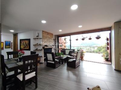 Casa de 5 alcobas en venta en Loma El Escobero, Envigado, 477 m² · foto 8 de 20