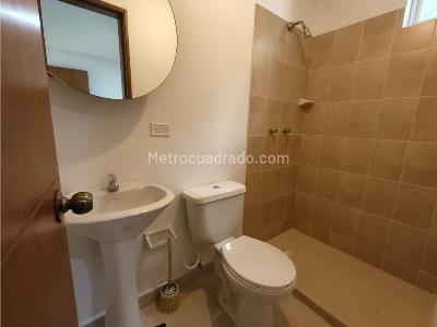 Casa de 3 alcobas en venta en Loma El Escobero, Envigado, 350 m² · foto 15 de 20