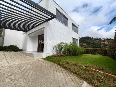 Casa de 3 alcobas en venta en Loma El Escobero, Envigado, 350 m² · foto 3 de 20
