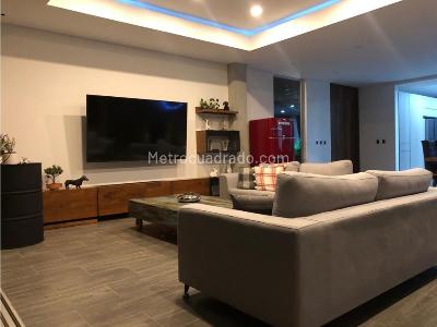 Casa de 4 alcobas en venta en Loma El Escobero, Envigado, 514 m² · foto 8 de 19