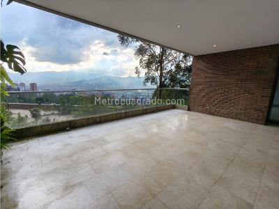 Apartamento de 3 alcobas en venta en Las Palmas, Medellín, 310 m² · foto 2 de 20