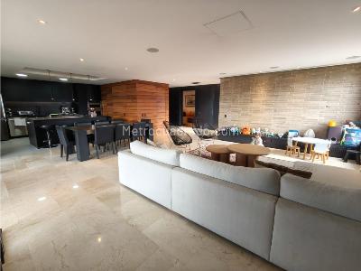 Apartamento de 3 alcobas en venta en La Calera, Medellín, 245 m² · foto 4 de 20