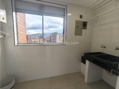 Apartamento de 3 alcobas en venta en Conquistadores, Medellín, 145 m² · foto 7 de 20