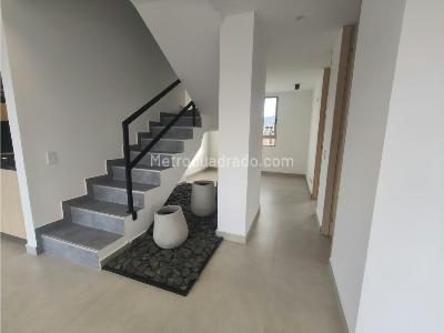 Apartamento de 3 alcobas en venta en Conquistadores, Medellín, 145 m² · foto 8 de 20
