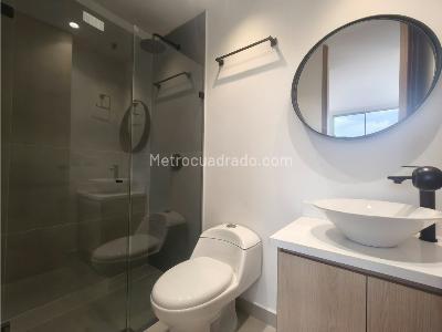Apartamento de 3 alcobas en venta en Conquistadores, Medellín, 145 m² · foto 13 de 20