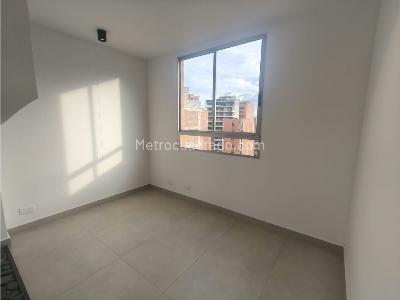 Apartamento de 3 alcobas en venta en Conquistadores, Medellín, 145 m² · foto 16 de 20