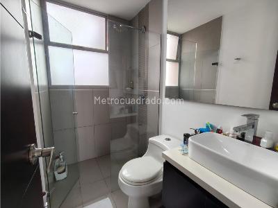 Apartamento en venta en Lalinde, Medellín · foto 15 de 20