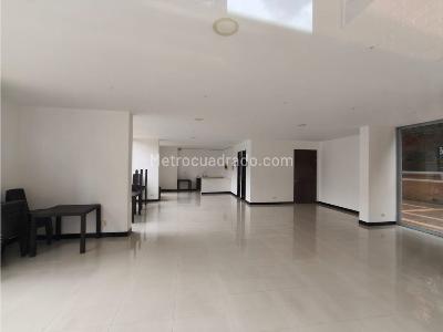 Apartamento en venta en Lalinde, Medellín · foto 19 de 20