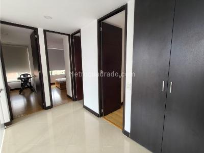 Apartamento en venta en Lalinde, Medellín · foto 9 de 20