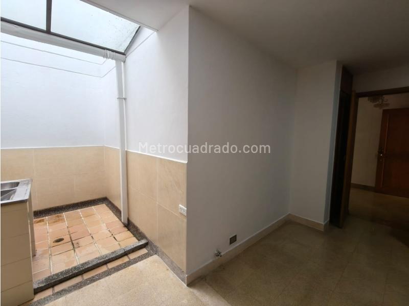 Casa en Arriendo, La Frontera, Medellín – další