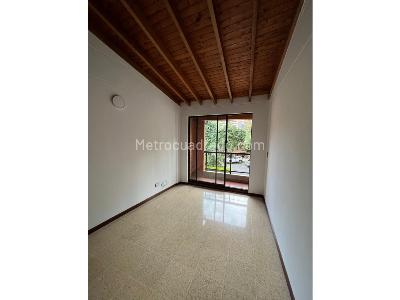 Casa de 3 alcobas en venta en Claraval, Envigado, 204 m² · foto 17 de 20