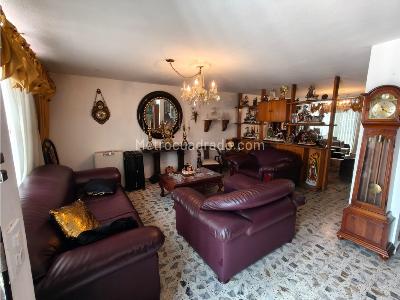 Casa de 4 alcobas en venta en El Velodromo, Medellín, 380 m² · foto 2 de 20