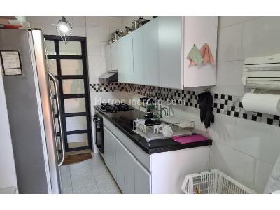 Apartamento de 3 alcobas en venta en Castropol, Medellín, 130 m² · foto 6 de 16