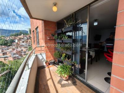 Apartamento en venta en Loma Del Indio, Medellín · foto 3 de 20