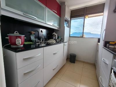 Apartamento en venta en Loma Del Indio, Medellín · foto 9 de 20
