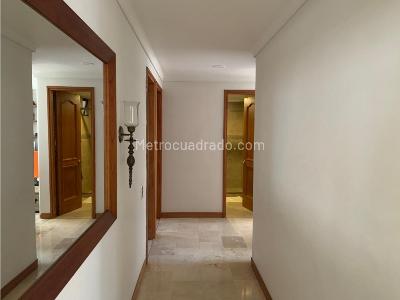 Apartamento en venta en Laureles, Medellín · foto 11 de 17