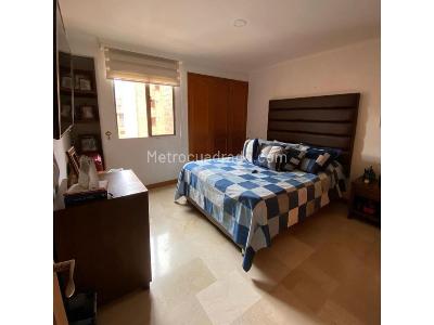 Apartamento en venta en Laureles, Medellín · foto 12 de 17