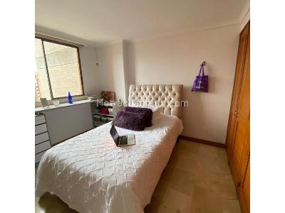 Apartamento en venta en Laureles, Medellín · foto 13 de 17