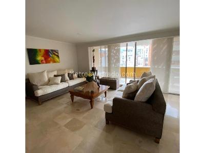 Apartamento en venta en Laureles, Medellín · foto 3 de 17