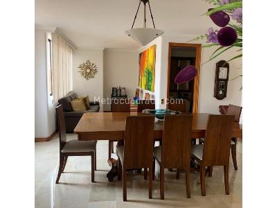 Apartamento en venta en Laureles, Medellín · foto 4 de 17