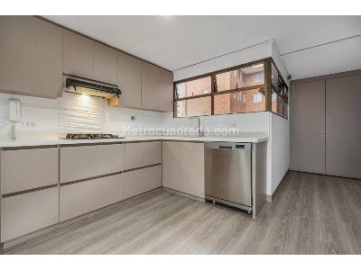 Apartamento en venta en Castropol, Medellín · foto 7 de 20