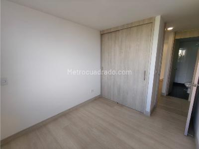 Apartamento de 3 alcobas en venta en Las Lomitas, Sabaneta, 114 m² · foto 16 de 20