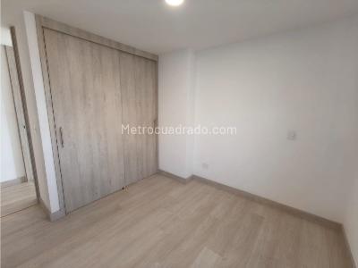 Apartamento de 3 alcobas en venta en Las Lomitas, Sabaneta, 114 m² · foto 17 de 20