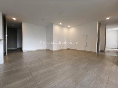 Apartamento de 3 alcobas en venta en Las Lomitas, Sabaneta, 114 m² · foto 4 de 20