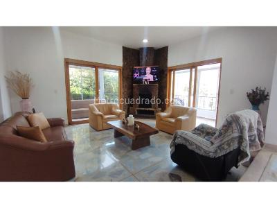 Casa de 3 alcobas en venta en Alto Del Escobero, Envigado, 460 m² · foto 5 de 20