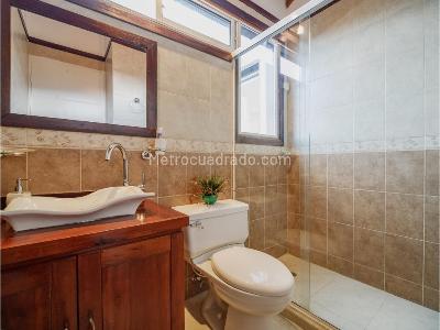 Casa de 4 alcobas en venta en Alto Del Escobero, Envigado, 407 m² · foto 12 de 20